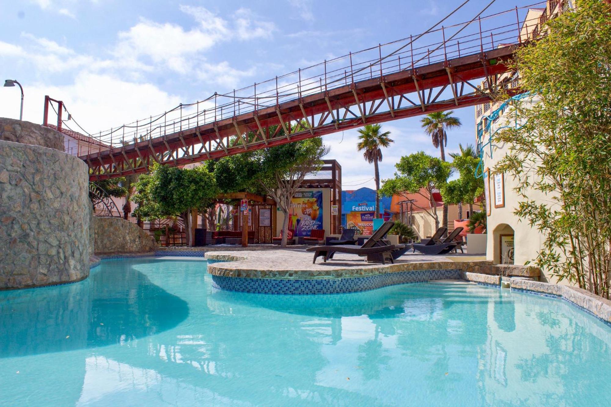 Hotel Festival Plaza Playas Росарито Екстериор снимка